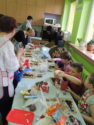  Grafika #8: CZAS NA MAZURKI grafika