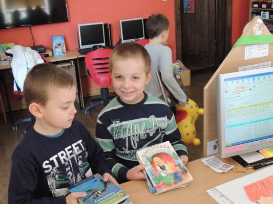  Grafika #9: SPOTKANIE Z WIERSZAMI JULIANA TUWIMA grafika