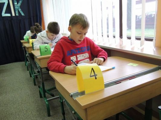  Grafika #5: "MATEMATYCZNY SOBIERADZIK" - WYNIKI KONKURSU grafika