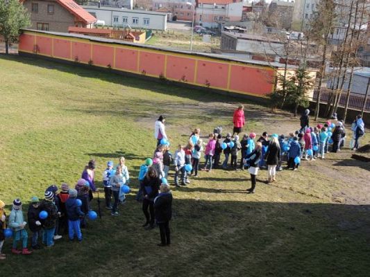  Grafika #7: KOPANIE STUDNI grafika