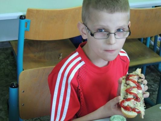  Grafika #1: KUCHARZENIE W KLASIE III grafika