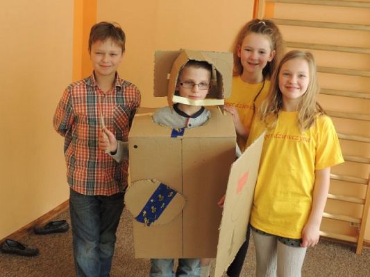  Grafika #8: DZIEŃ KOBIET grafika