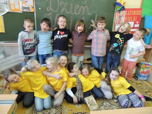  Grafika #6: DZIEŃ KOBIET grafika