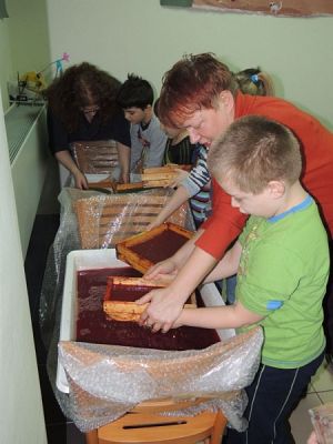  Grafika #8: WARSZTATY PLASTYCZNE: PAPIER CZERPANY grafika