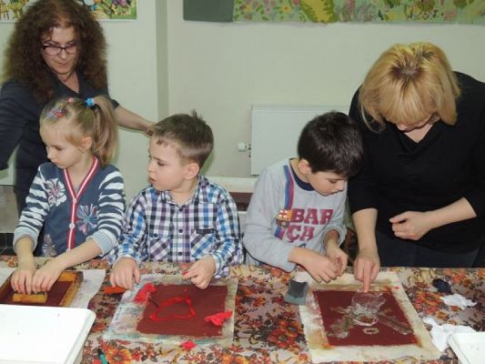  Grafika #9: WARSZTATY PLASTYCZNE: PAPIER CZERPANY grafika