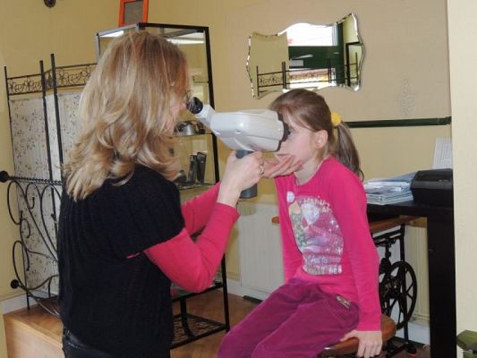  Grafika #7: Z WIZYTĄ W SALONIE OPTYCZNYM grafika