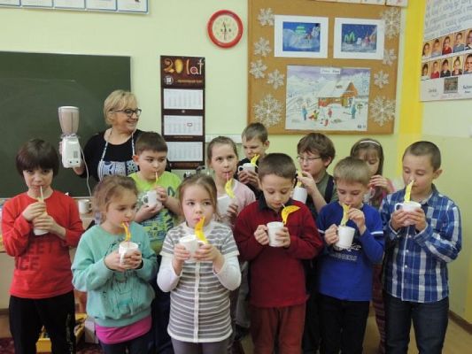  Grafika #6: SMACZNY I ZDROWY KOKTAJL BANANOWY grafika