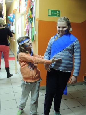  Grafika #1: NOC W SZKOLE grafika