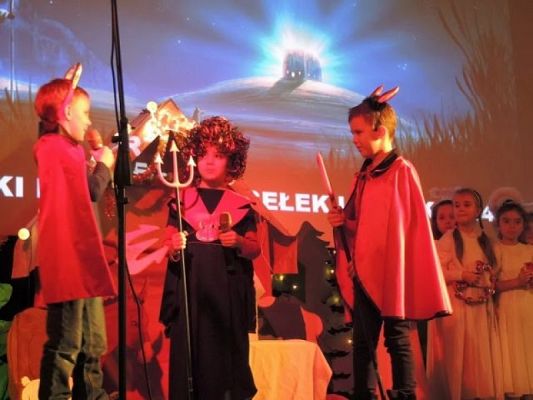  Grafika #5: II MIEJSCE W X MIEJSKIM PRZEGLĄDZIE JASEŁEK grafika