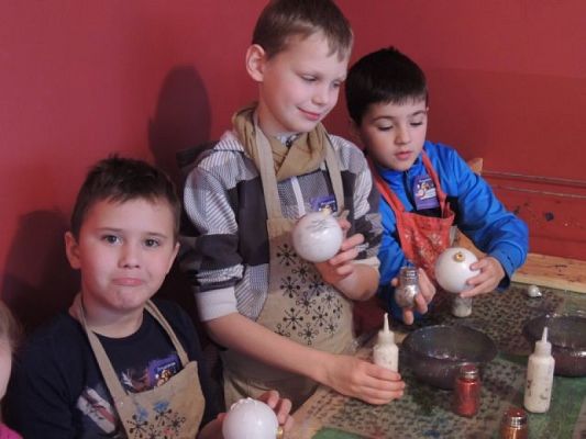  Grafika #6: PIERWSZAKI U ŚWIĘTEGO MIKOŁAJA W DRZEWINIE grafika