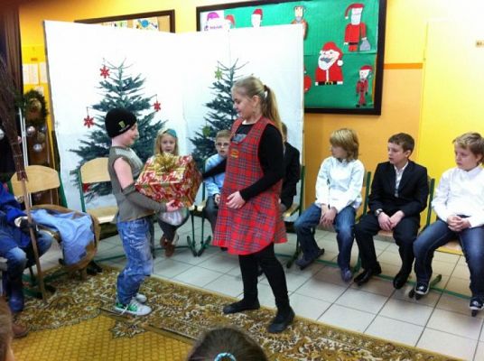  Grafika #5: JASEŁKA BŁĘKITNY PREZENT grafika