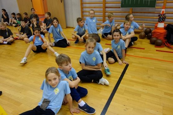  Grafika #8: MIEJSKIE ZAWODY SPORTOWE DLA SZKÓŁ PODSTAWOWYCH Baw się razem z nami grafika