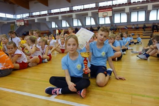  Grafika #24: MIEJSKIE ZAWODY SPORTOWE DLA SZKÓŁ PODSTAWOWYCH Baw się razem z nami grafika