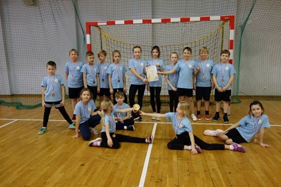  Grafika #25: MIEJSKIE ZAWODY SPORTOWE DLA SZKÓŁ PODSTAWOWYCH Baw się razem z nami grafika