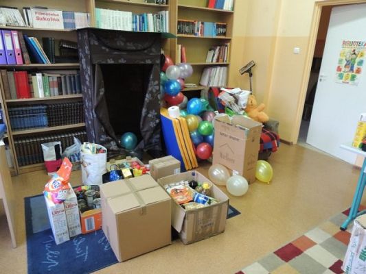  Grafika #1: SZLACHETNA PACZKA grafika