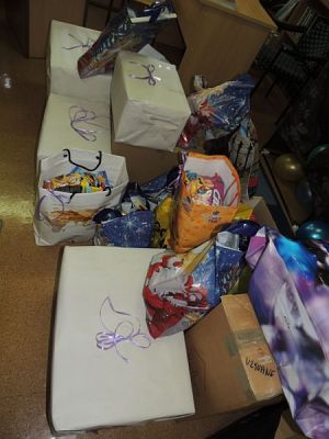  Grafika #8: SZLACHETNA PACZKA grafika