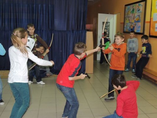  Grafika #2: HELLADA NA "WESOŁO" grafika