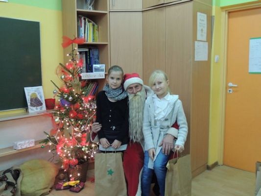  Grafika #11: 6 GRUDNIA – JAK DOBRZE WIECIE, ŚWIĘTY MIKOŁAJ CHODZI PO ŚWIECIE grafika