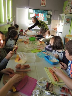  Grafika #2: ZAJĘCIA KULINARNE W KLASIE I B grafika