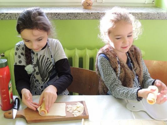  Grafika #5: ZAJĘCIA KULINARNE W KLASIE I B grafika