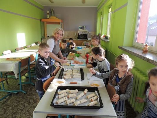  Grafika #8: ZAJĘCIA KULINARNE W KLASIE I B grafika