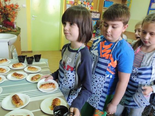  Grafika #11: ZAJĘCIA KULINARNE W KLASIE I B grafika