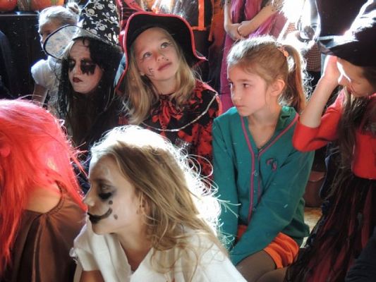  Grafika #1: HALLOWEEN grafika