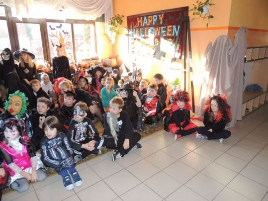  Grafika #2: HALLOWEEN grafika