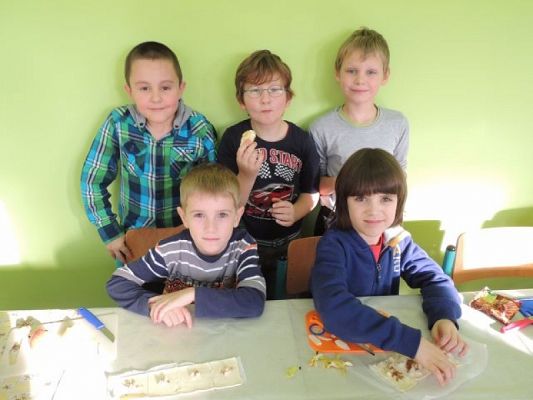  Grafika #3: CIASTECZKA FRANCUSKIE Z "CYNAMONOWYM POSMAKIEM" grafika