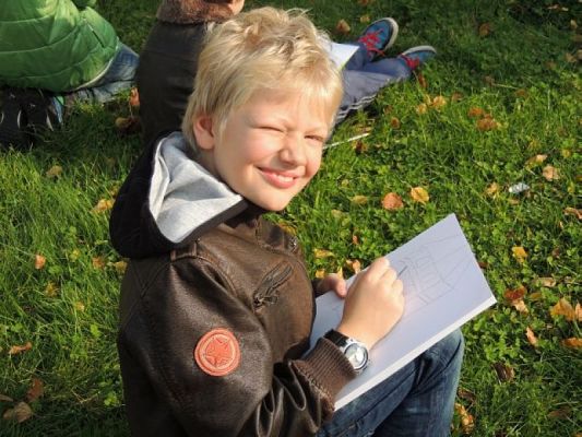  Grafika #2: POZNAJEMY OSOBLIWOŚCI LĘBORKA grafika