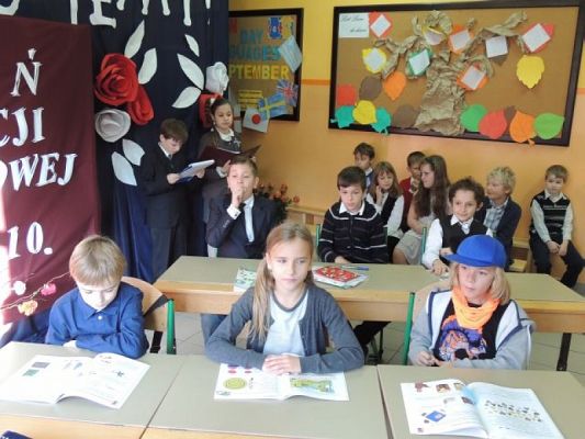  Grafika #1: DZIEŃ EDUKACJI NARODOWEJ grafika