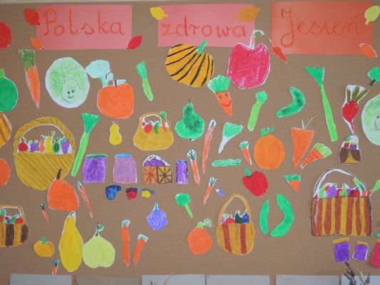  Grafika #3: JESIEŃ MIENI SIĘ BARWAMI grafika