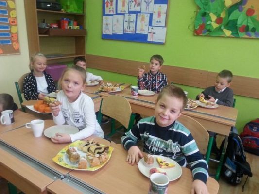  Grafika #0: DZIEŃ CHŁOPAKA grafika