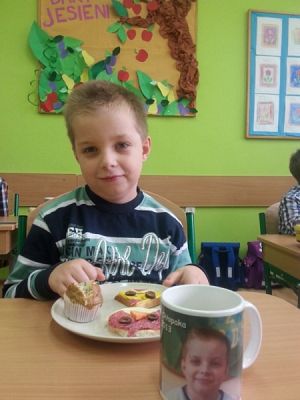  Grafika #2: DZIEŃ CHŁOPAKA grafika