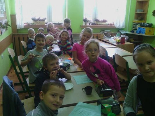  Grafika #8: DZIEŃ CHŁOPAKA grafika