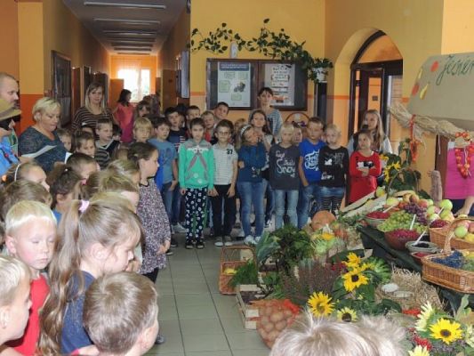  Grafika #5: DOŻYNKI SZKOLNE grafika