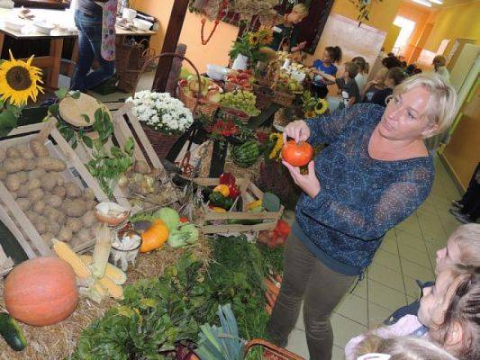  Grafika #9: DOŻYNKI SZKOLNE grafika