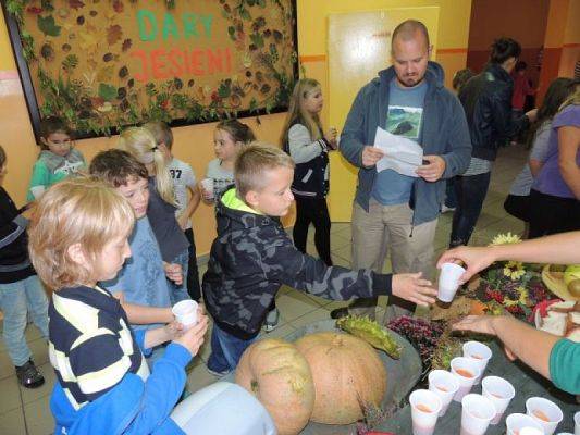  Grafika #10: DOŻYNKI SZKOLNE grafika