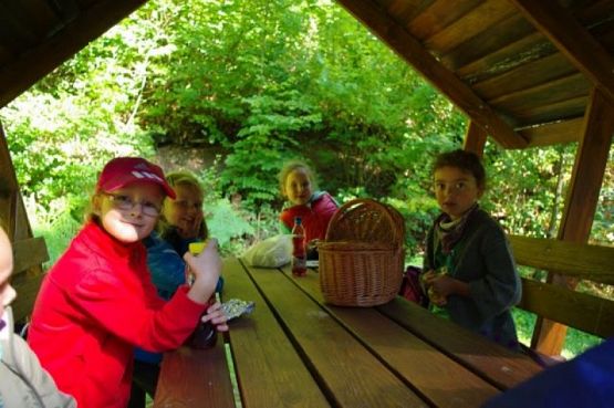  Grafika #0: WYCIECZKA DO CENTRUM EDUKACJI PRZYRODNICZO - LEŚNEJ W DRĘTOWIE grafika