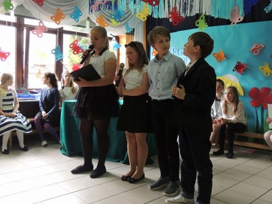 Grafika #2: Uroczyste zakończenie roku szkolnego 2014/2015 grafika