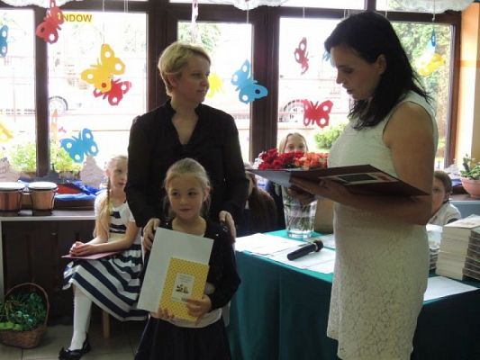 Grafika #8: Uroczyste zakończenie roku szkolnego 2014/2015 grafika