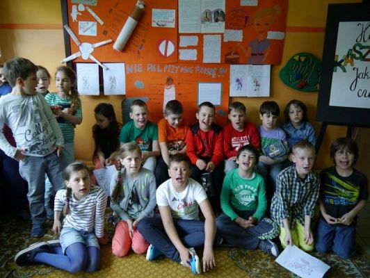  Grafika #13: Zajęcia z pedagogiem szkolnym dotyczące szkodliwości palenia wyrobów tytoniowych grafika