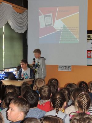  Grafika #0: Z robotami za pan brat grafika