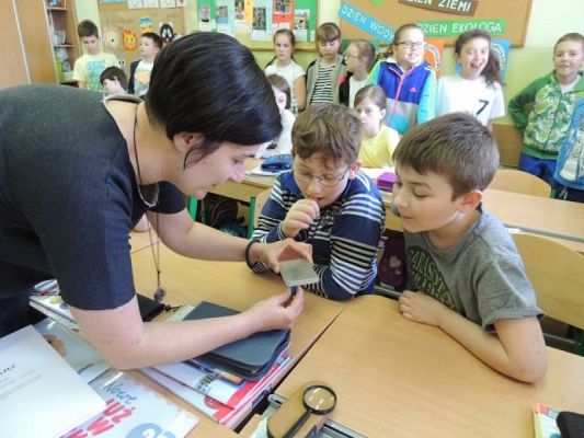  Grafika #4: Nasze klasowe laboratorium grafika