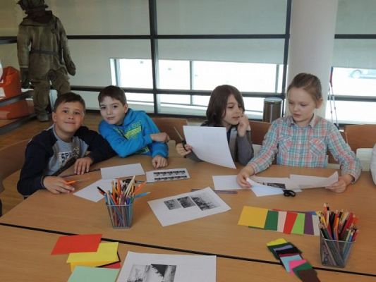  Grafika #18: Drugoklasiści w Gdyńskim Oceanarium grafika