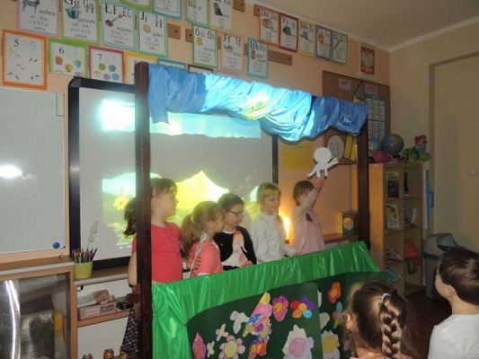  Grafika #2: Fantazja jest dla dzieci grafika