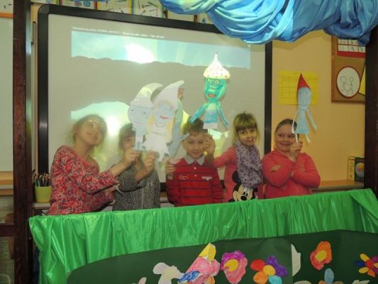  Grafika #4: Fantazja jest dla dzieci grafika