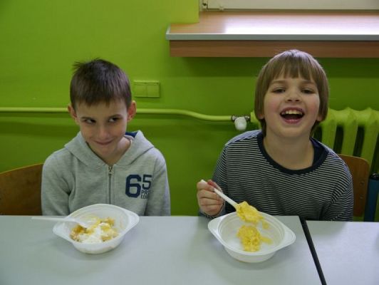  Grafika #9: Słodkie zajęcia z języka angielskiego grafika