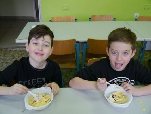  Grafika #10: Słodkie zajęcia z języka angielskiego grafika