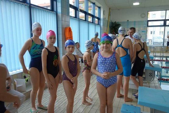  Grafika #1: IGRZYSKA DZIECI W PŁYWANIU DRUŻYNOWYM DZIEWCZĄT I CHŁOPCÓW grafika